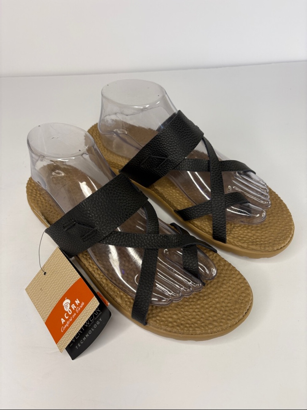 NWT Acorn Black Leather Crisscross Strap Slide Sandals